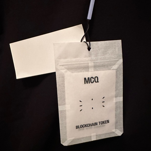 MCQ - Male - Sweater - Small - Picture 7 of 7